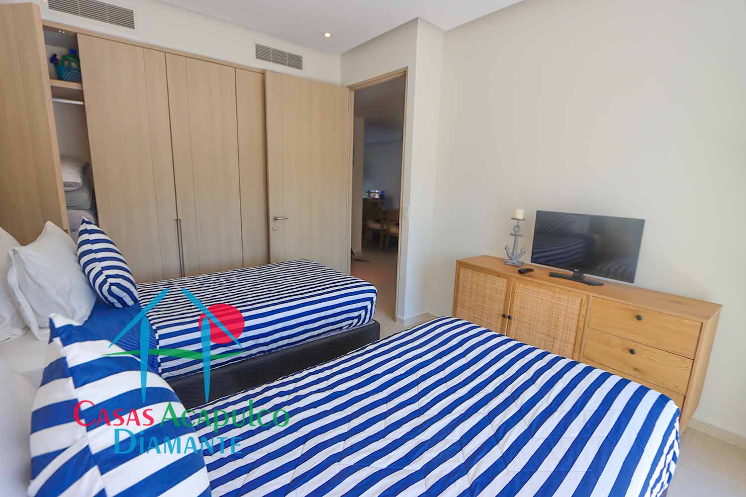 La Isla Ibiza F2 - Recámara uno 6